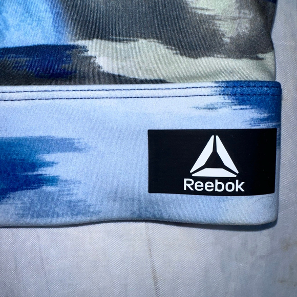 NWOT Women’s XLarge Reebok Blue Camo Padded Sports Bra - Picture 3 of 10
